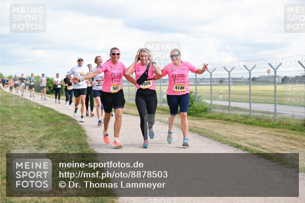 14.09.2025 - Airport Race Dr. Thomas Lammeyer http://msf.ph/oto/8878503 14.09.2025 12:26:17 Laufen 356, 857, 27, 9, 507, 1606, 9, 2025, 4186 meine-sportfotos.de