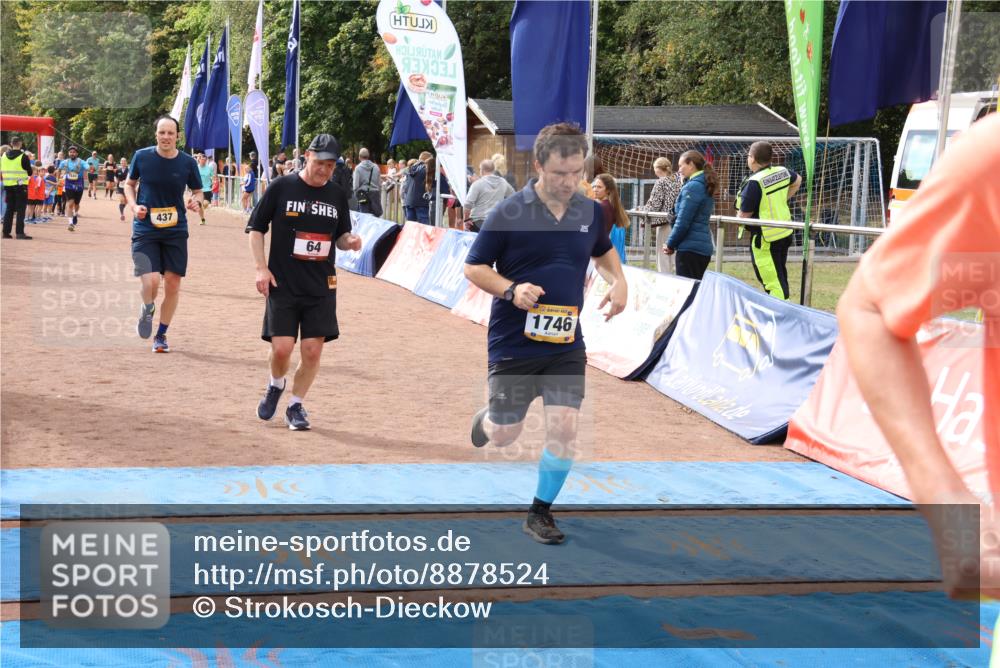 14.09.2025 - Airport Race Strokosch-Dieckow http://msf.ph/oto/8878524 14.09.2025 12:38:04 Ziel 64, 437, 723, 734, 966, 1440, 1746, 2011, 4260 meine-sportfotos.de