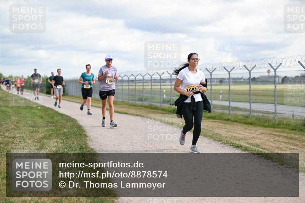 14.09.2025 - Airport Race Dr. Thomas Lammeyer http://msf.ph/oto/8878574 14.09.2025 12:26:26 Laufen 2154, 1681 meine-sportfotos.de