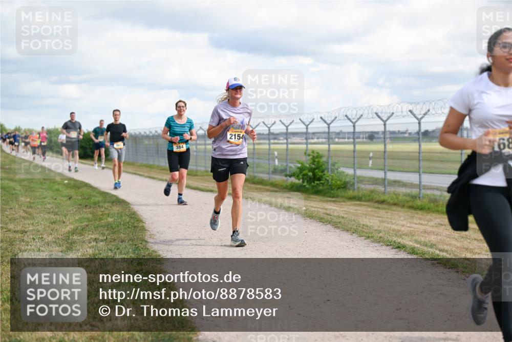 14.09.2025 - Airport Race Dr. Thomas Lammeyer http://msf.ph/oto/8878583 14.09.2025 12:26:28 Laufen 384, 2154, 9168 meine-sportfotos.de