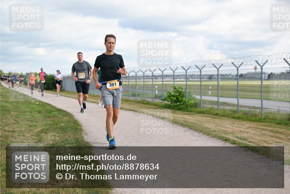 14.09.2025 - Airport Race Dr. Thomas Lammeyer http://msf.ph/oto/8878634 14.09.2025 12:26:33 Laufen 1775, 391 meine-sportfotos.de