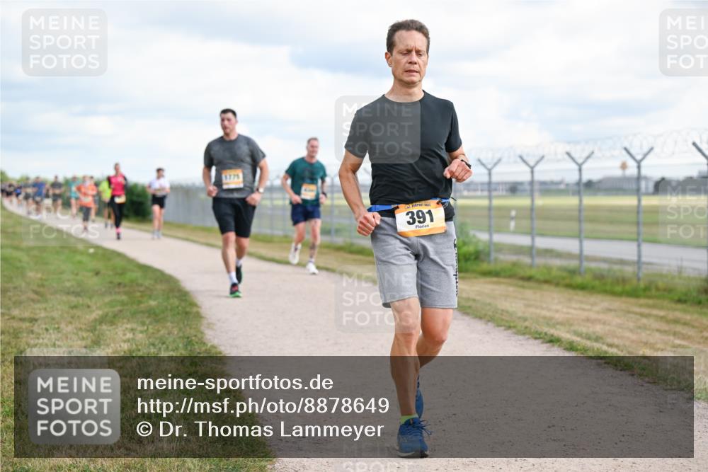 14.09.2025 - Airport Race Dr. Thomas Lammeyer http://msf.ph/oto/8878649 14.09.2025 12:26:35 Laufen 391 meine-sportfotos.de