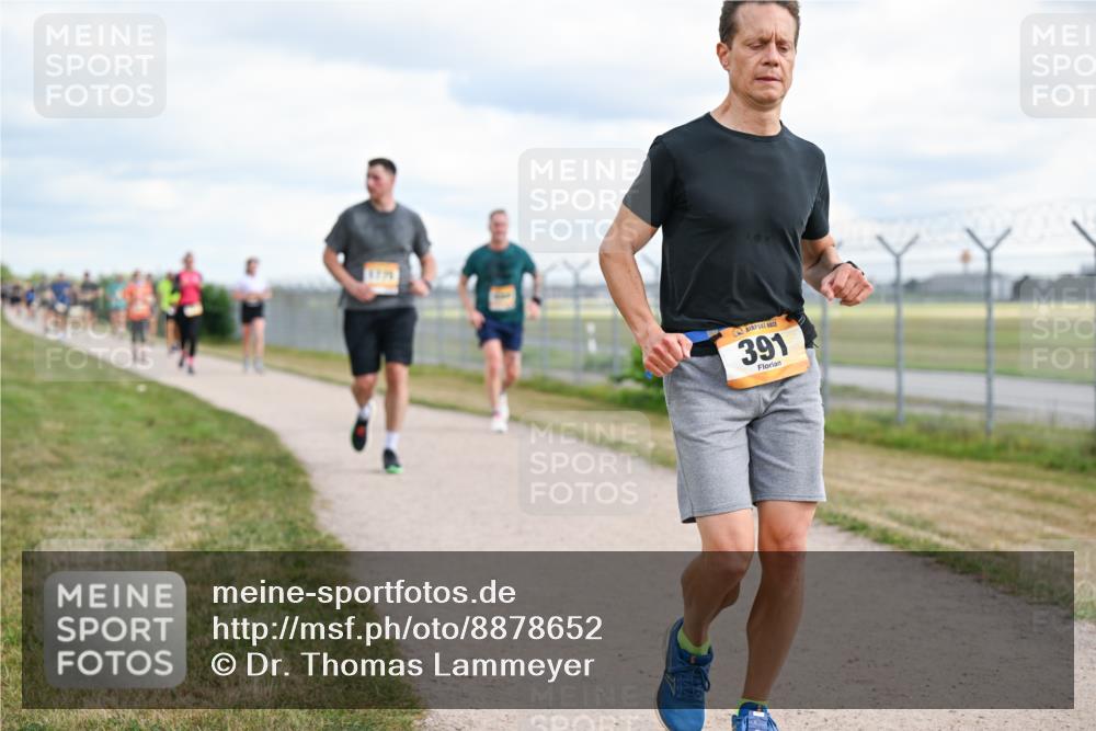 14.09.2025 - Airport Race Dr. Thomas Lammeyer http://msf.ph/oto/8878652 14.09.2025 12:26:35 Laufen 391 meine-sportfotos.de