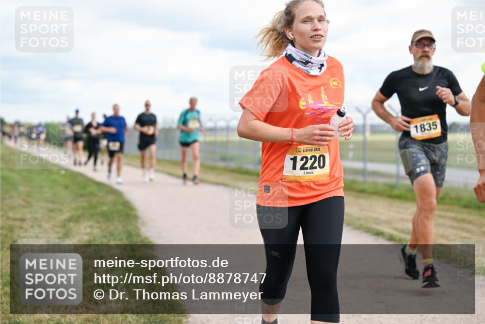 14.09.2025 - Airport Race Dr. Thomas Lammeyer http://msf.ph/oto/8878747 14.09.2025 12:26:50 Laufen 1220, 1835 meine-sportfotos.de
