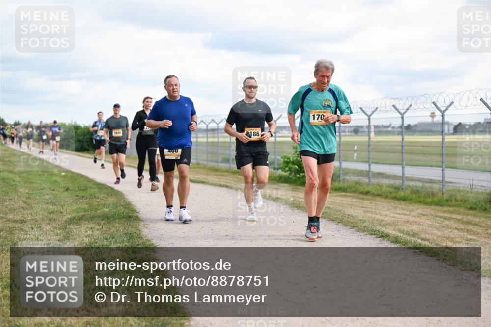 14.09.2025 - Airport Race Dr. Thomas Lammeyer http://msf.ph/oto/8878751 14.09.2025 12:26:53 Laufen 1945, 460, 186, 170 meine-sportfotos.de