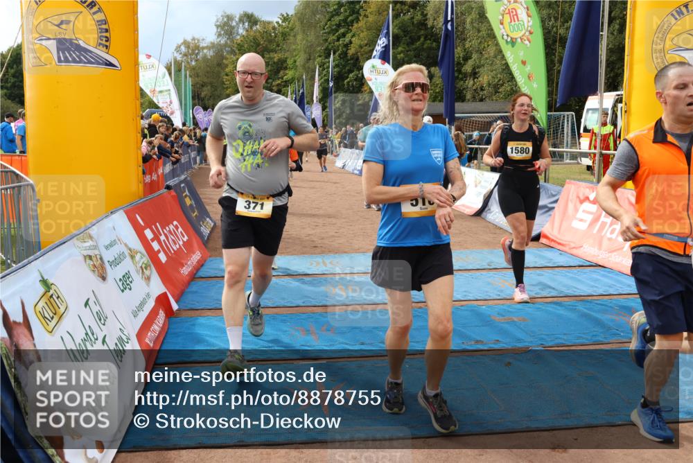 14.09.2025 - Airport Race Strokosch-Dieckow http://msf.ph/oto/8878755 14.09.2025 12:38:23 Ziel 371, 379, 403, 516, 534, 647, 1167, 1241, 1340, 1541, 1580, 1607, 1732, 1774, 4054, 4145 meine-sportfotos.de