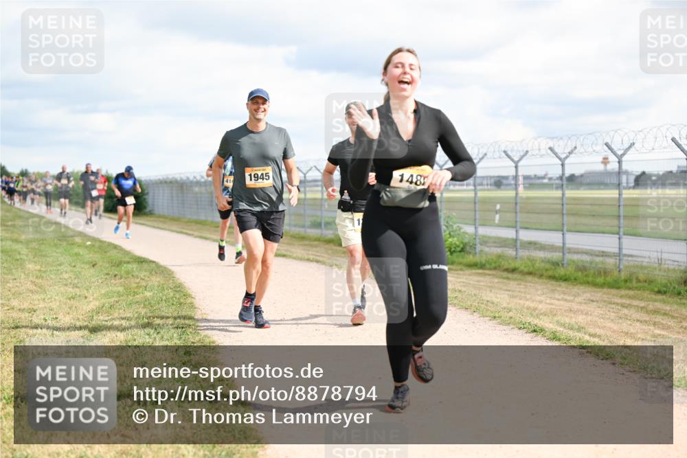 14.09.2025 - Airport Race Dr. Thomas Lammeyer http://msf.ph/oto/8878794 14.09.2025 12:26:58 Laufen 416, 1945, 11, 148 meine-sportfotos.de