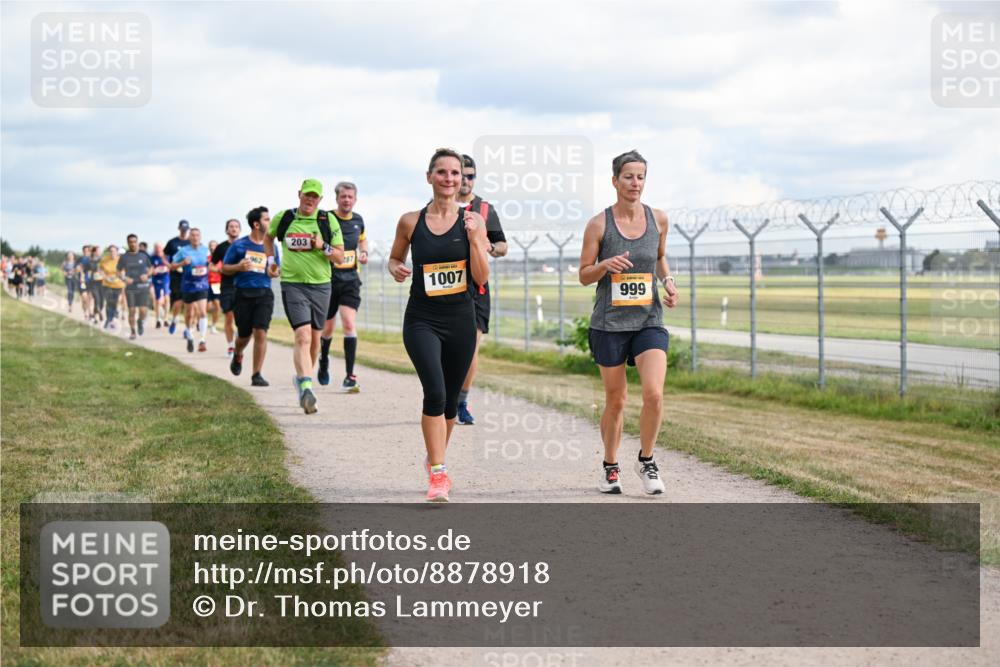 14.09.2025 - Airport Race Dr. Thomas Lammeyer http://msf.ph/oto/8878918 14.09.2025 12:27:23 Laufen 962, 203, 87, 1007, 999 meine-sportfotos.de