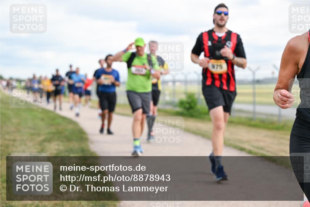 14.09.2025 - Airport Race Dr. Thomas Lammeyer http://msf.ph/oto/8878943 14.09.2025 12:27:26 Laufen 975 meine-sportfotos.de