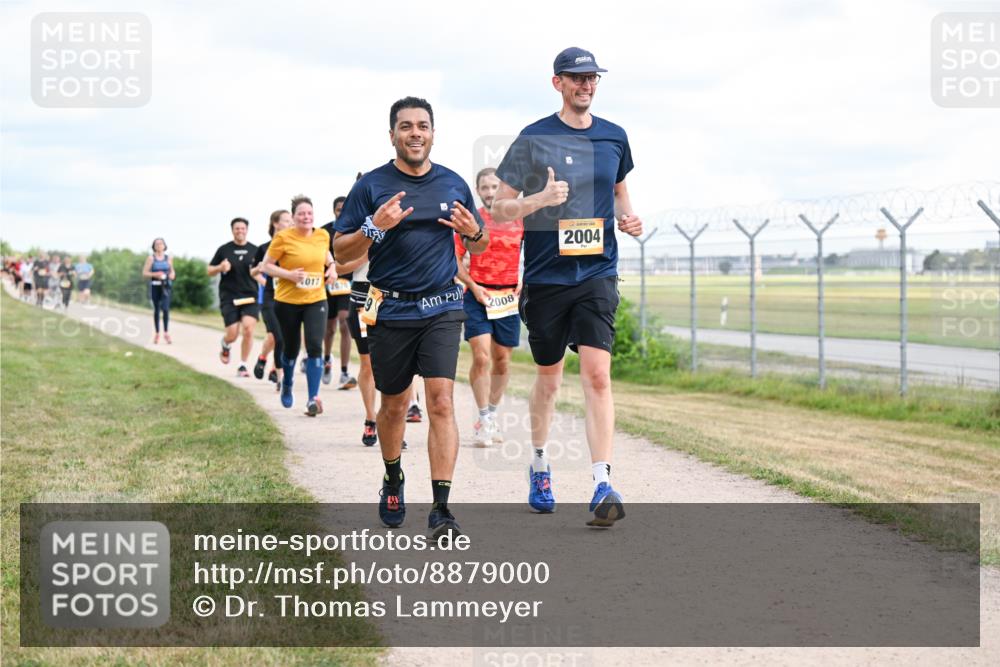 14.09.2025 - Airport Race Dr. Thomas Lammeyer http://msf.ph/oto/8879000 14.09.2025 12:27:33 Laufen 017, 2008, 2004 meine-sportfotos.de