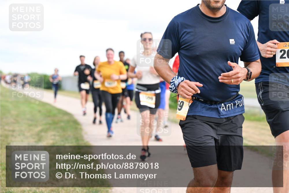 14.09.2025 - Airport Race Dr. Thomas Lammeyer http://msf.ph/oto/8879018 14.09.2025 12:27:34 Laufen 19, 20 meine-sportfotos.de