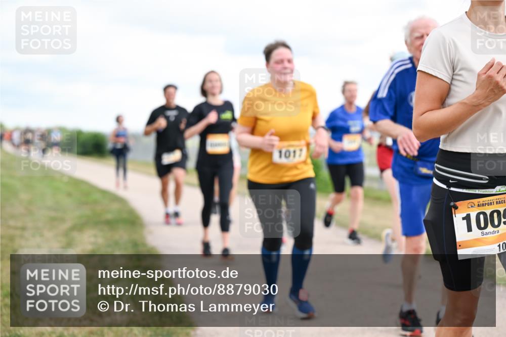 14.09.2025 - Airport Race Dr. Thomas Lammeyer http://msf.ph/oto/8879030 14.09.2025 12:27:36 Laufen 1017, 42, 1009, 10 meine-sportfotos.de