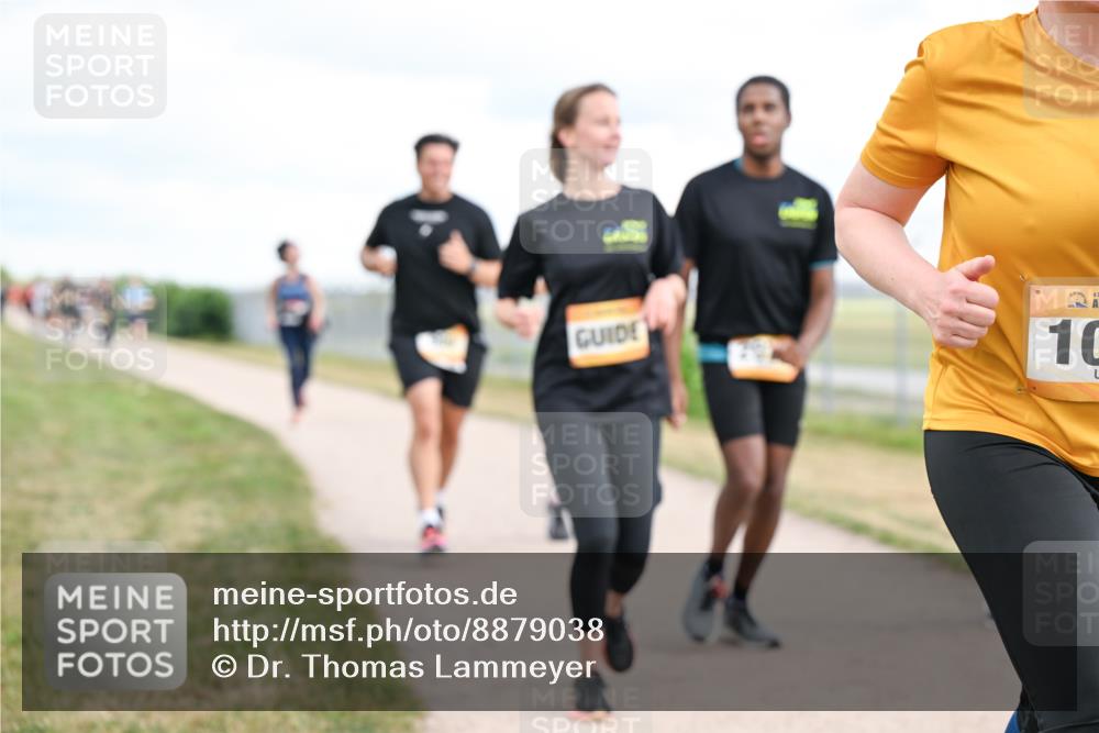 14.09.2025 - Airport Race Dr. Thomas Lammeyer http://msf.ph/oto/8879038 14.09.2025 12:27:37 Laufen 10 meine-sportfotos.de