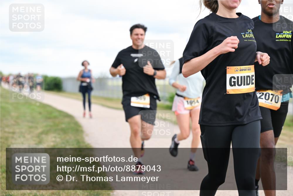 14.09.2025 - Airport Race Dr. Thomas Lammeyer http://msf.ph/oto/8879043 14.09.2025 12:27:38 Laufen 589, 195, 2070 meine-sportfotos.de