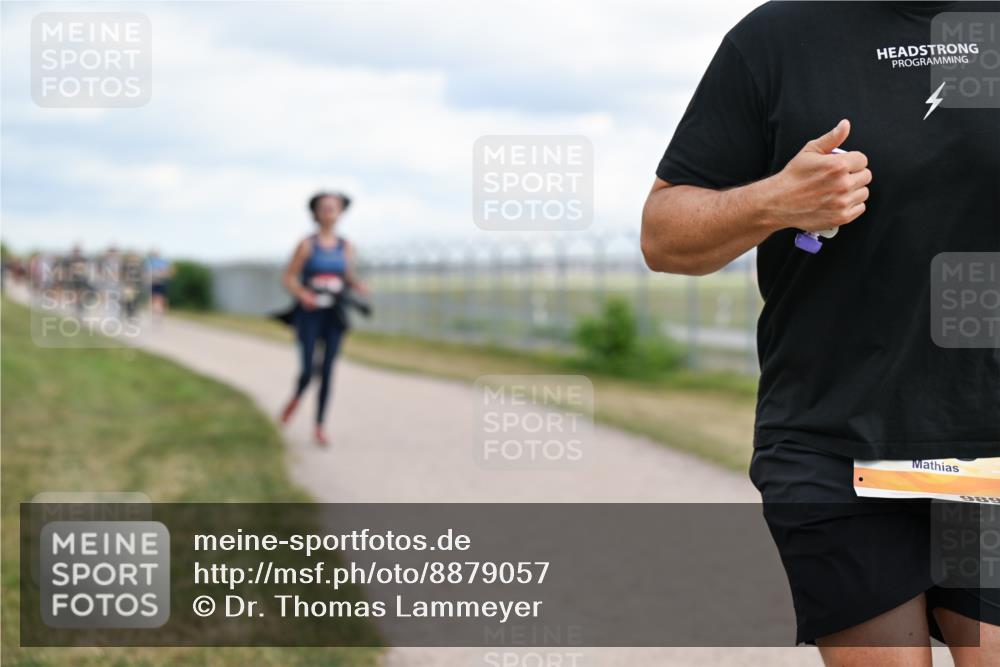 14.09.2025 - Airport Race Dr. Thomas Lammeyer http://msf.ph/oto/8879057 14.09.2025 12:27:40 Laufen 939 meine-sportfotos.de