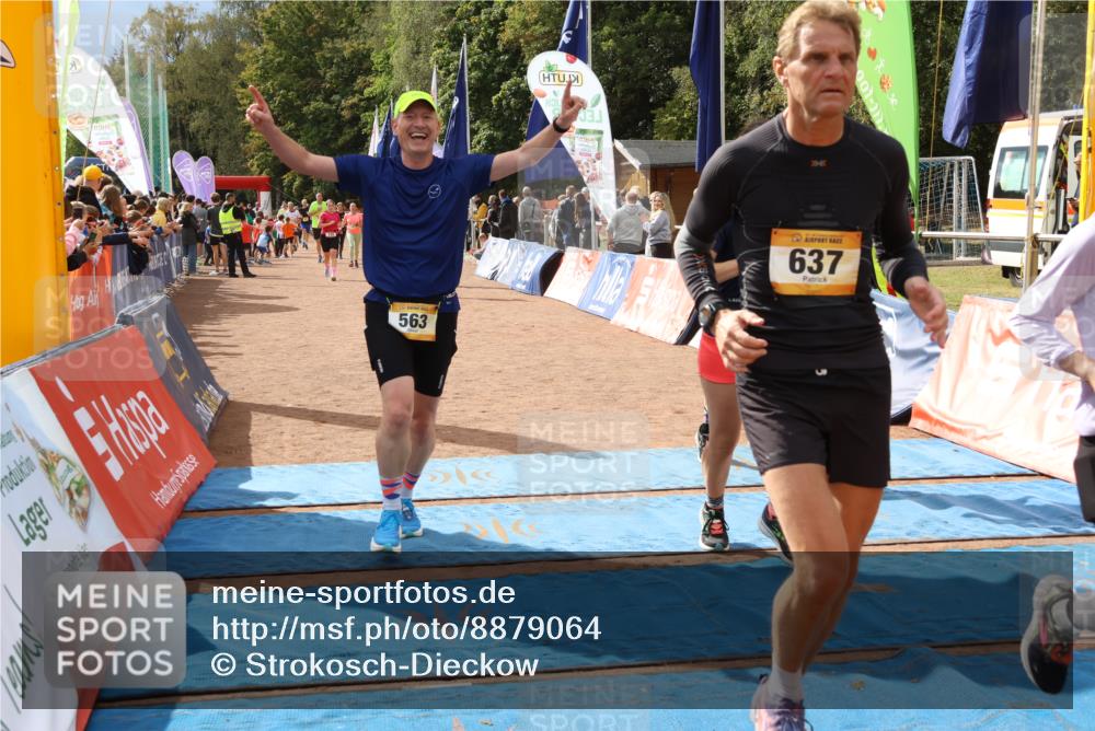 14.09.2025 - Airport Race Strokosch-Dieckow http://msf.ph/oto/8879064 14.09.2025 12:38:48 Ziel 225, 247, 563, 637, 775, 1140, 1268, 2163, 4208 meine-sportfotos.de