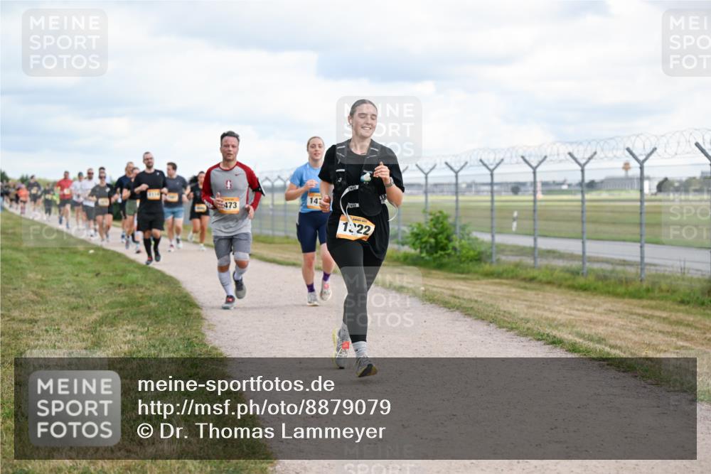 14.09.2025 - Airport Race Dr. Thomas Lammeyer http://msf.ph/oto/8879079 14.09.2025 12:27:49 Laufen 473, 147, 1, 22 meine-sportfotos.de