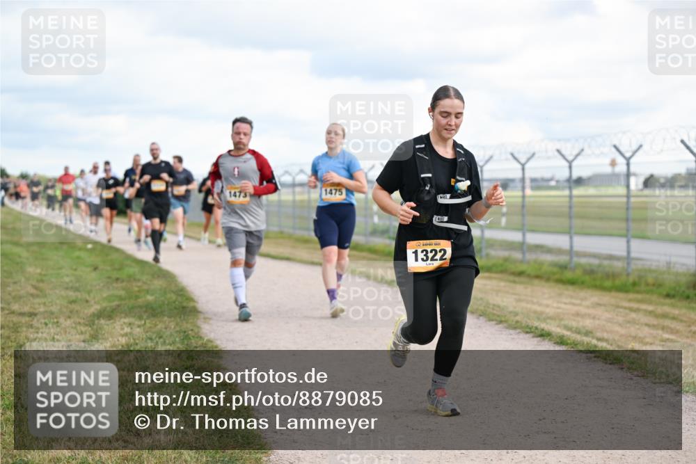 14.09.2025 - Airport Race Dr. Thomas Lammeyer http://msf.ph/oto/8879085 14.09.2025 12:27:50 Laufen 1473, 1475, 1322 meine-sportfotos.de