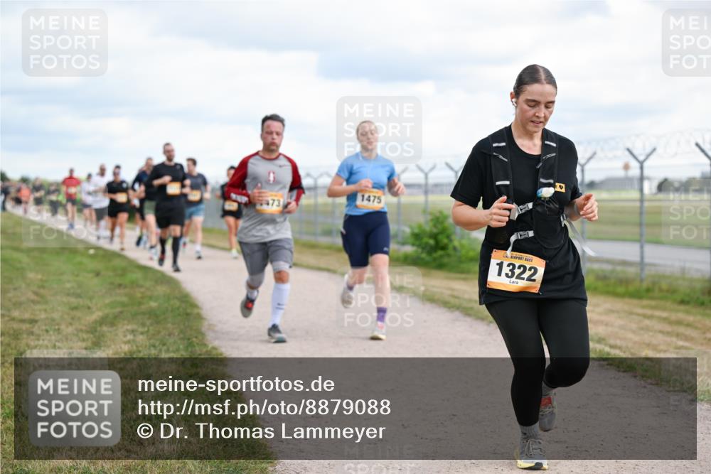 14.09.2025 - Airport Race Dr. Thomas Lammeyer http://msf.ph/oto/8879088 14.09.2025 12:27:50 Laufen 1475, 1322 meine-sportfotos.de