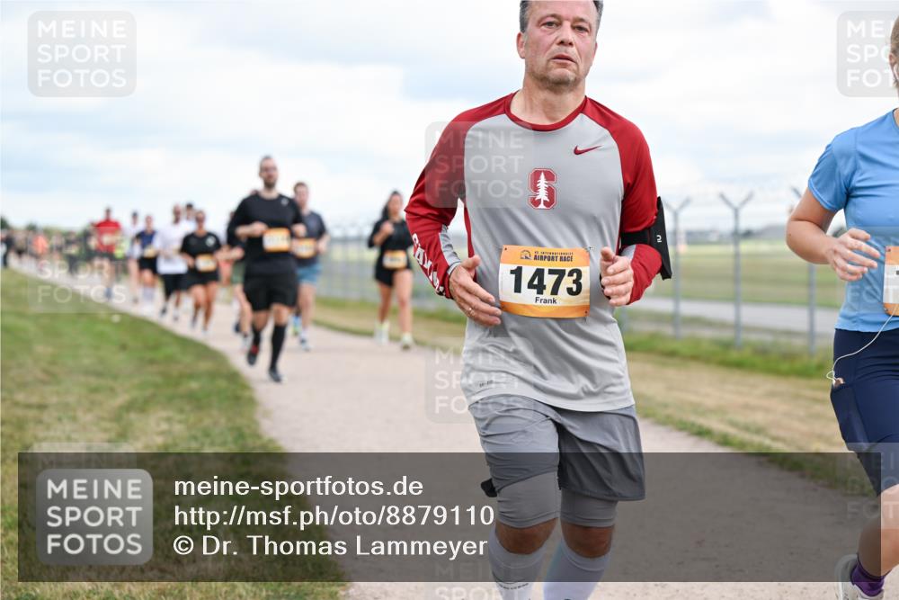 14.09.2025 - Airport Race Dr. Thomas Lammeyer http://msf.ph/oto/8879110 14.09.2025 12:27:52 Laufen 1473, 2 meine-sportfotos.de