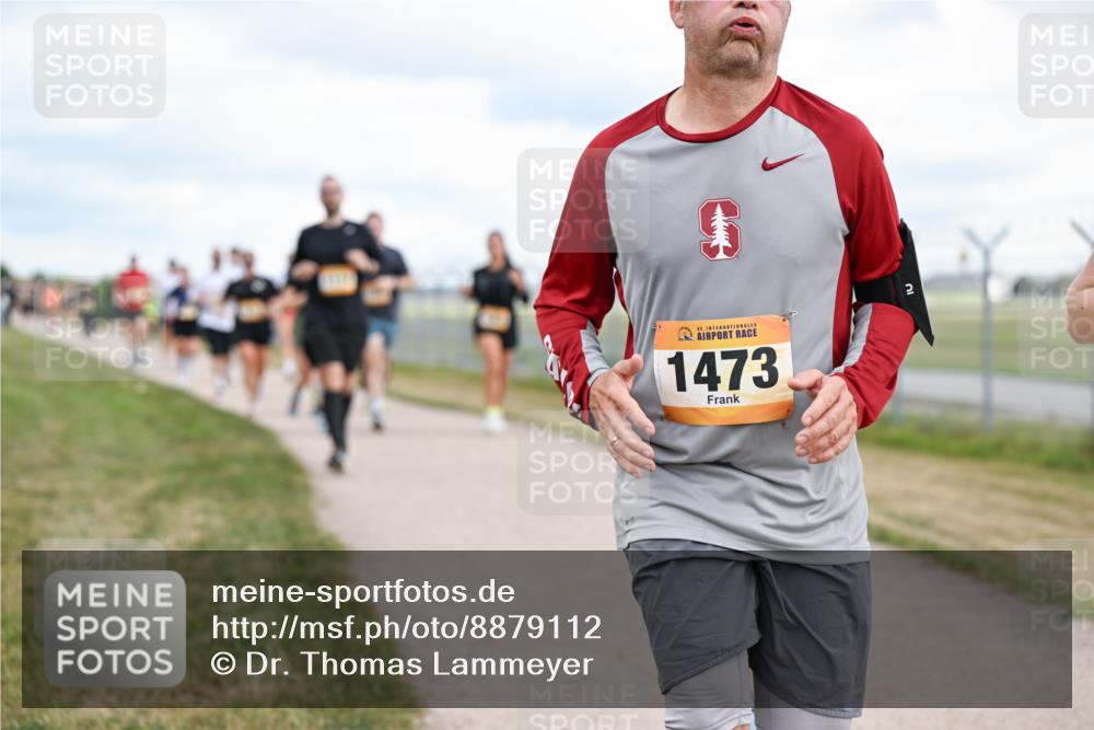 14.09.2025 - Airport Race Dr. Thomas Lammeyer http://msf.ph/oto/8879112 14.09.2025 12:27:53 Laufen 42, 1473, 2 meine-sportfotos.de