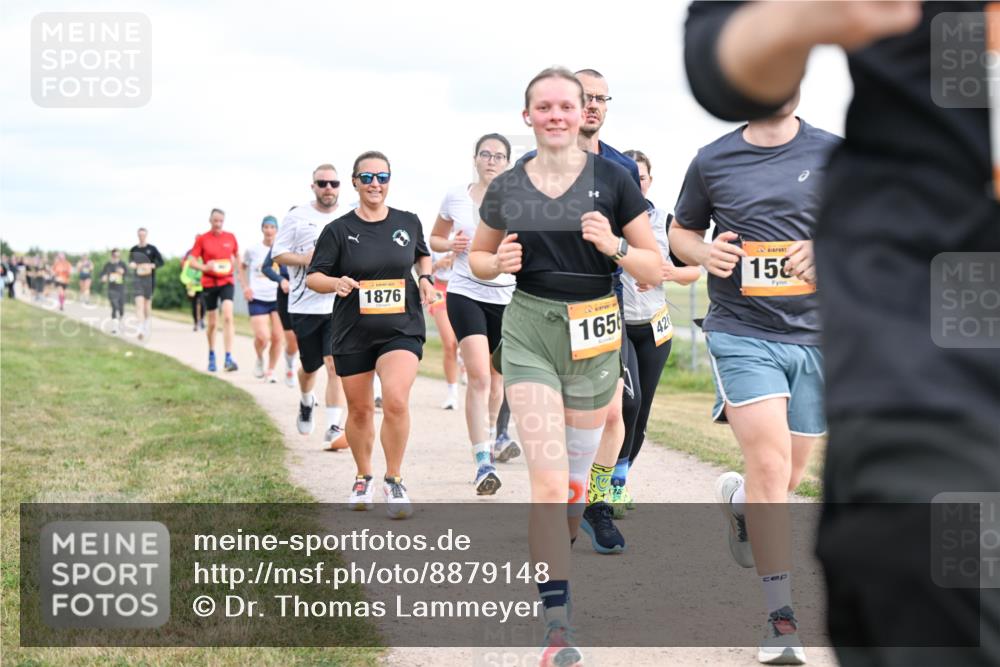 14.09.2025 - Airport Race Dr. Thomas Lammeyer http://msf.ph/oto/8879148 14.09.2025 12:27:57 Laufen 1876, 165, 42, 156 meine-sportfotos.de