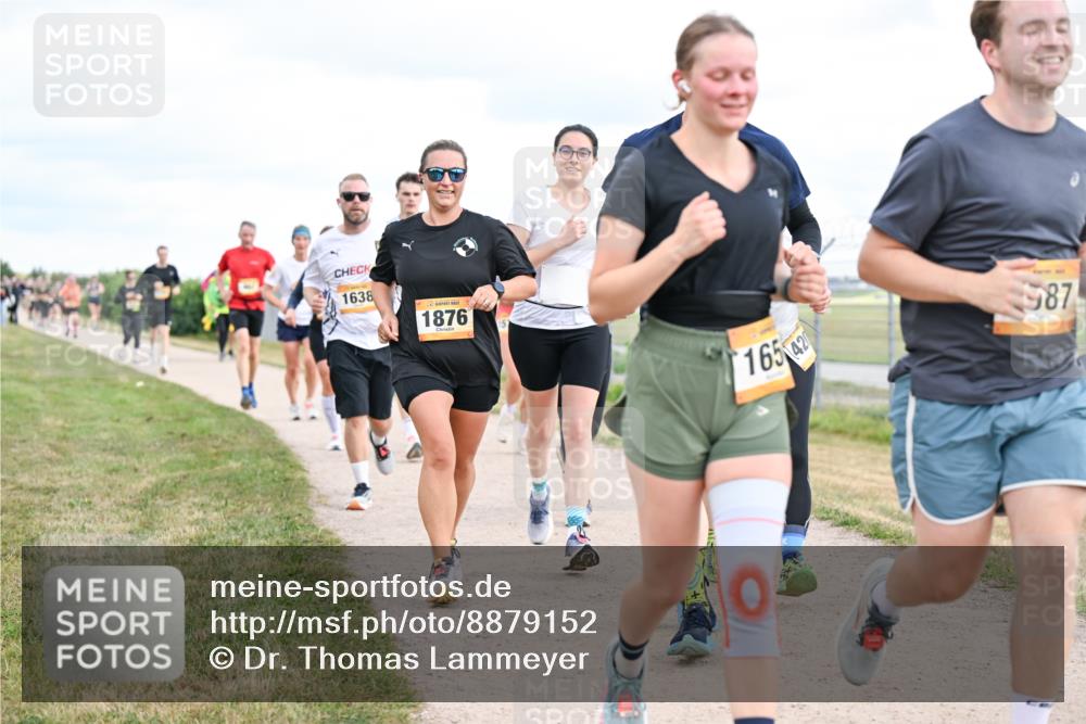 14.09.2025 - Airport Race Dr. Thomas Lammeyer http://msf.ph/oto/8879152 14.09.2025 12:27:57 Laufen 1638, 1876, 165, 42, 987 meine-sportfotos.de