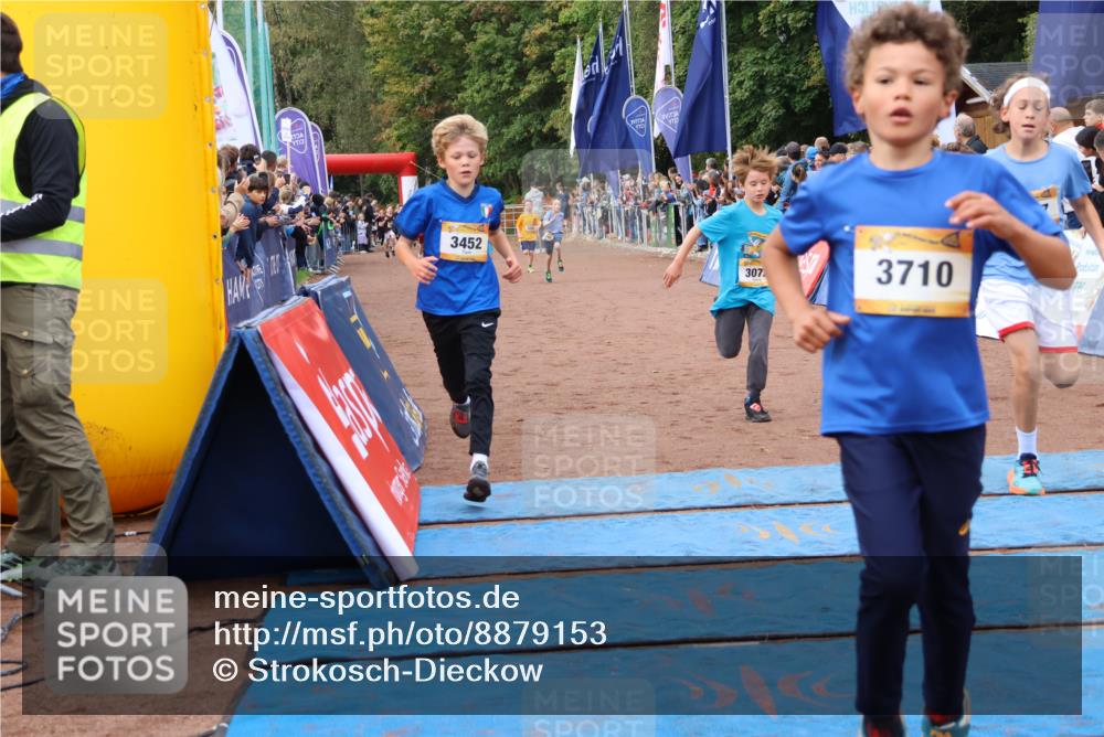 14.09.2025 - Airport Race Strokosch-Dieckow http://msf.ph/oto/8879153 14.09.2025 10:07:20 Ziel 3072, 3252, 3254, 3395, 3452, 3515, 3541, 3592, 3710, 3716, 3717 meine-sportfotos.de