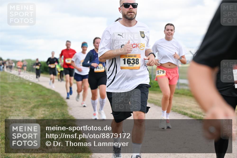 14.09.2025 - Airport Race Dr. Thomas Lammeyer http://msf.ph/oto/8879172 14.09.2025 12:28:00 Laufen 24, 1638, 1579 meine-sportfotos.de