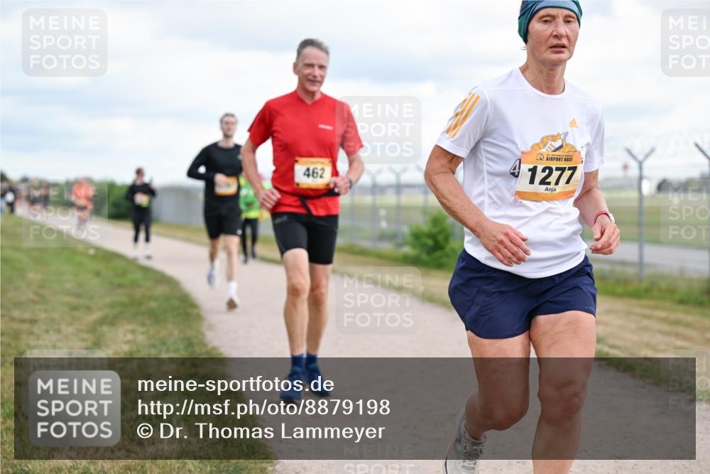 14.09.2025 - Airport Race Dr. Thomas Lammeyer http://msf.ph/oto/8879198 14.09.2025 12:28:03 Laufen 462, 1277 meine-sportfotos.de