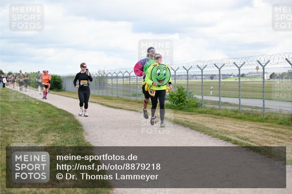 14.09.2025 - Airport Race Dr. Thomas Lammeyer http://msf.ph/oto/8879218 14.09.2025 12:28:06 Laufen 1067, 1342 meine-sportfotos.de