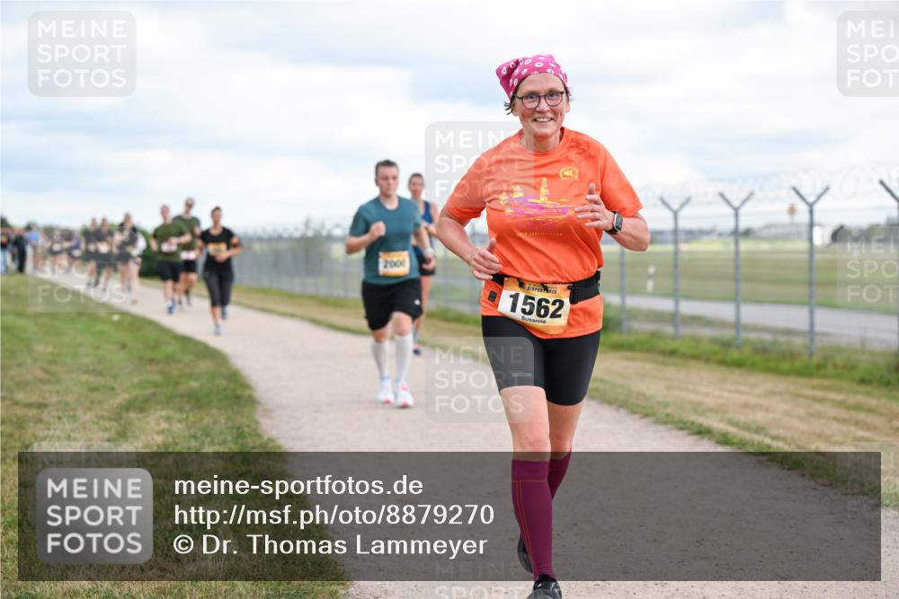 14.09.2025 - Airport Race Dr. Thomas Lammeyer http://msf.ph/oto/8879270 14.09.2025 12:28:16 Laufen 2000, 1562 meine-sportfotos.de