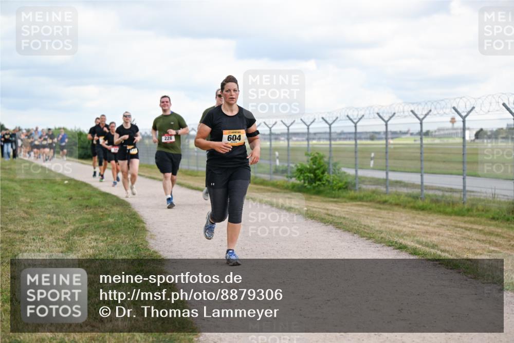 14.09.2025 - Airport Race Dr. Thomas Lammeyer http://msf.ph/oto/8879306 14.09.2025 12:28:21 Laufen 228, 604 meine-sportfotos.de