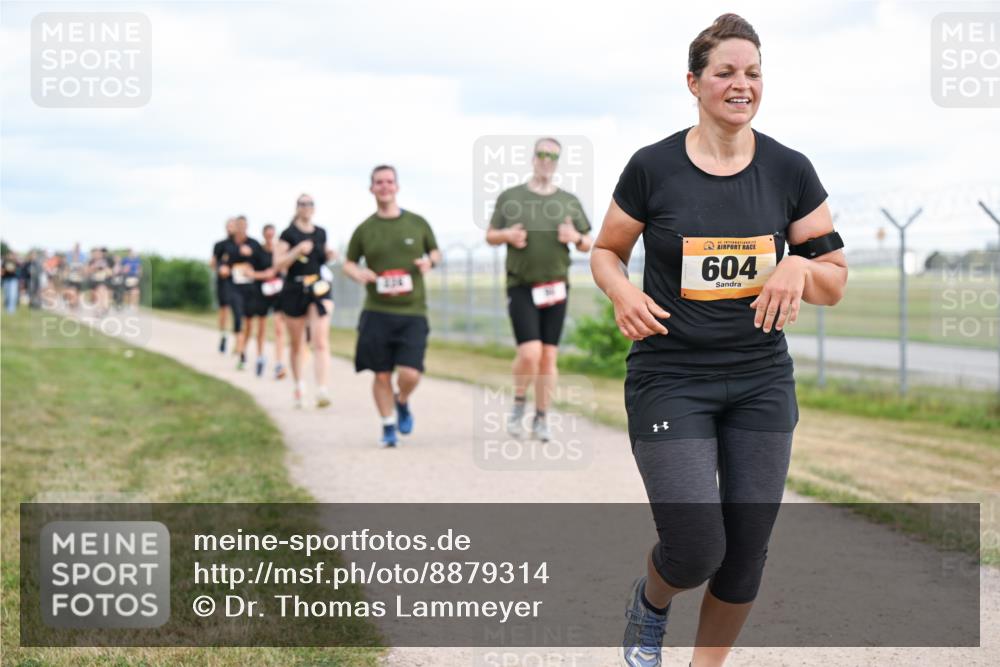 14.09.2025 - Airport Race Dr. Thomas Lammeyer http://msf.ph/oto/8879314 14.09.2025 12:28:22 Laufen 604 meine-sportfotos.de