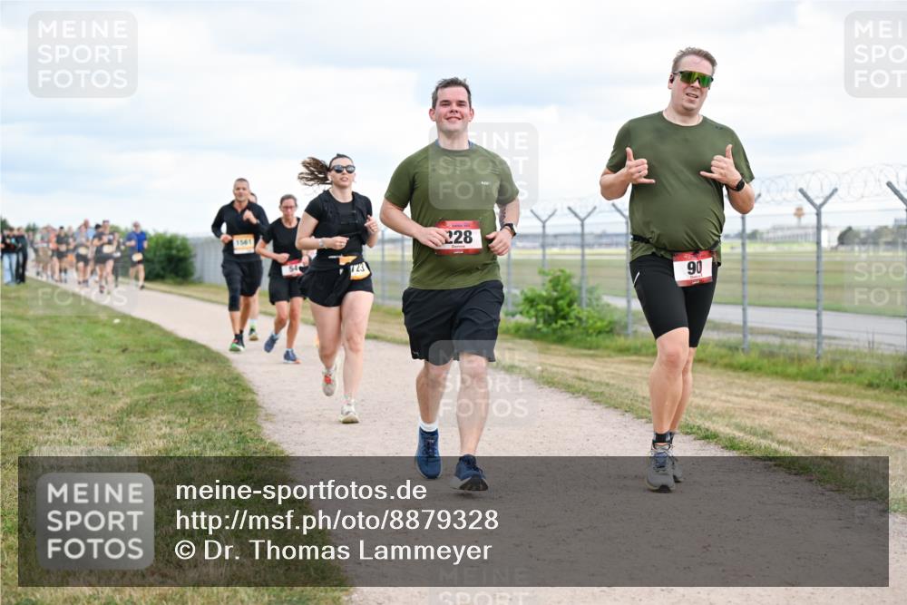 14.09.2025 - Airport Race Dr. Thomas Lammeyer http://msf.ph/oto/8879328 14.09.2025 12:28:24 Laufen 1561, 723, 228, 90 meine-sportfotos.de