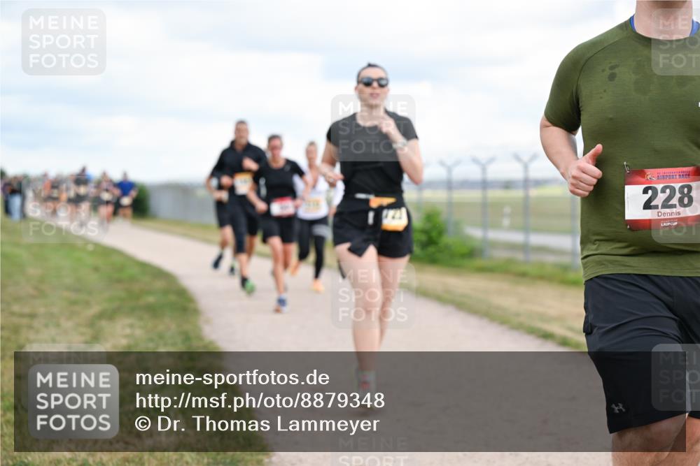 14.09.2025 - Airport Race Dr. Thomas Lammeyer http://msf.ph/oto/8879348 14.09.2025 12:28:26 Laufen 228 meine-sportfotos.de