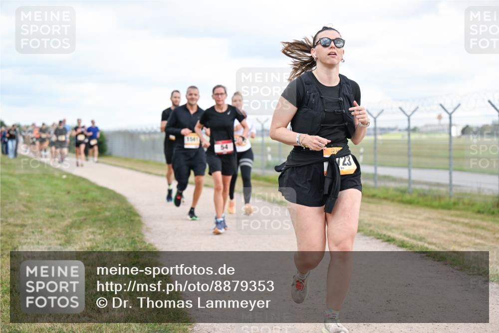 14.09.2025 - Airport Race Dr. Thomas Lammeyer http://msf.ph/oto/8879353 14.09.2025 12:28:26 Laufen 1541, 54, 723 meine-sportfotos.de