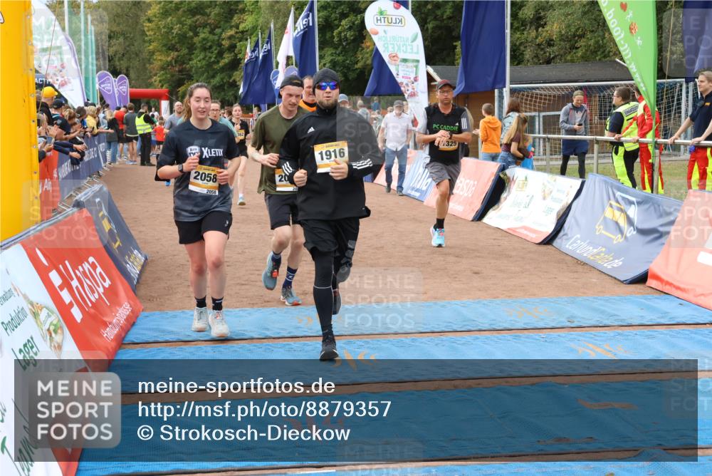 14.09.2025 - Airport Race Strokosch-Dieckow http://msf.ph/oto/8879357 14.09.2025 12:39:12 Ziel 417, 430, 474, 934, 956, 1068, 1203, 1325, 1362, 1526, 1729, 1742, 1773, 1799, 1916, 2027, 2058, 2119 meine-sportfotos.de