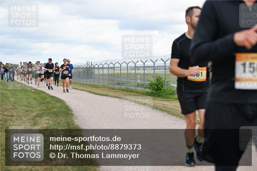 14.09.2025 - Airport Race Dr. Thomas Lammeyer http://msf.ph/oto/8879373 14.09.2025 12:28:30 Laufen 278, 1900, 561, 15 meine-sportfotos.de