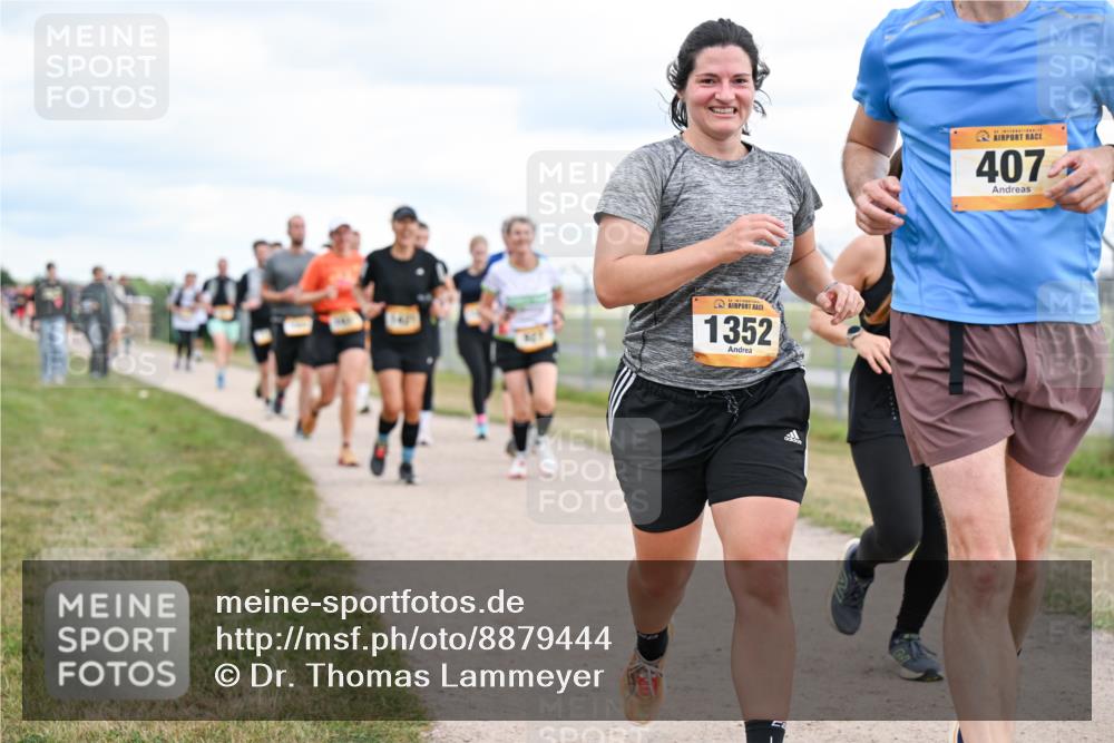 14.09.2025 - Airport Race Dr. Thomas Lammeyer http://msf.ph/oto/8879444 14.09.2025 12:28:40 Laufen 1352, 407 meine-sportfotos.de