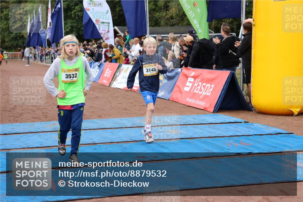 14.09.2025 - Airport Race Strokosch-Dieckow http://msf.ph/oto/8879532 14.09.2025 10:08:02 Ziel 3079, 3088, 3092, 3134, 3145, 3196, 3397, 3431, 3438, 3532 meine-sportfotos.de