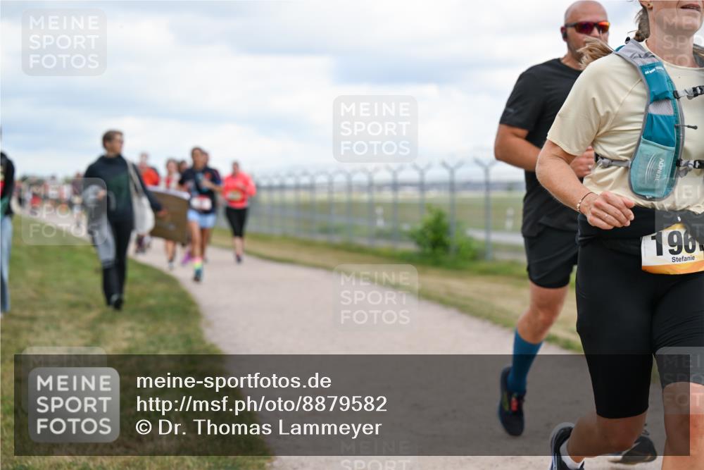 14.09.2025 - Airport Race Dr. Thomas Lammeyer http://msf.ph/oto/8879582 14.09.2025 12:28:55 Laufen 196 meine-sportfotos.de