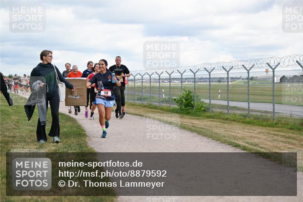 14.09.2025 - Airport Race Dr. Thomas Lammeyer http://msf.ph/oto/8879592 14.09.2025 12:28:56 Laufen 10 meine-sportfotos.de