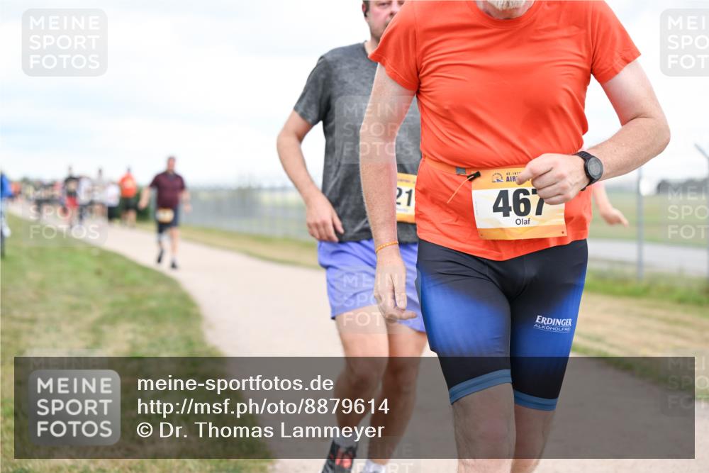 14.09.2025 - Airport Race Dr. Thomas Lammeyer http://msf.ph/oto/8879614 14.09.2025 12:29:03 Laufen 21, 42, 467 meine-sportfotos.de