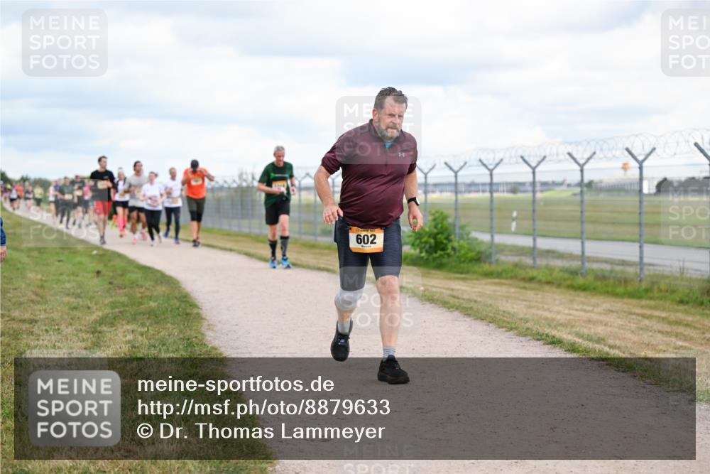 14.09.2025 - Airport Race Dr. Thomas Lammeyer http://msf.ph/oto/8879633 14.09.2025 12:29:08 Laufen 602 meine-sportfotos.de