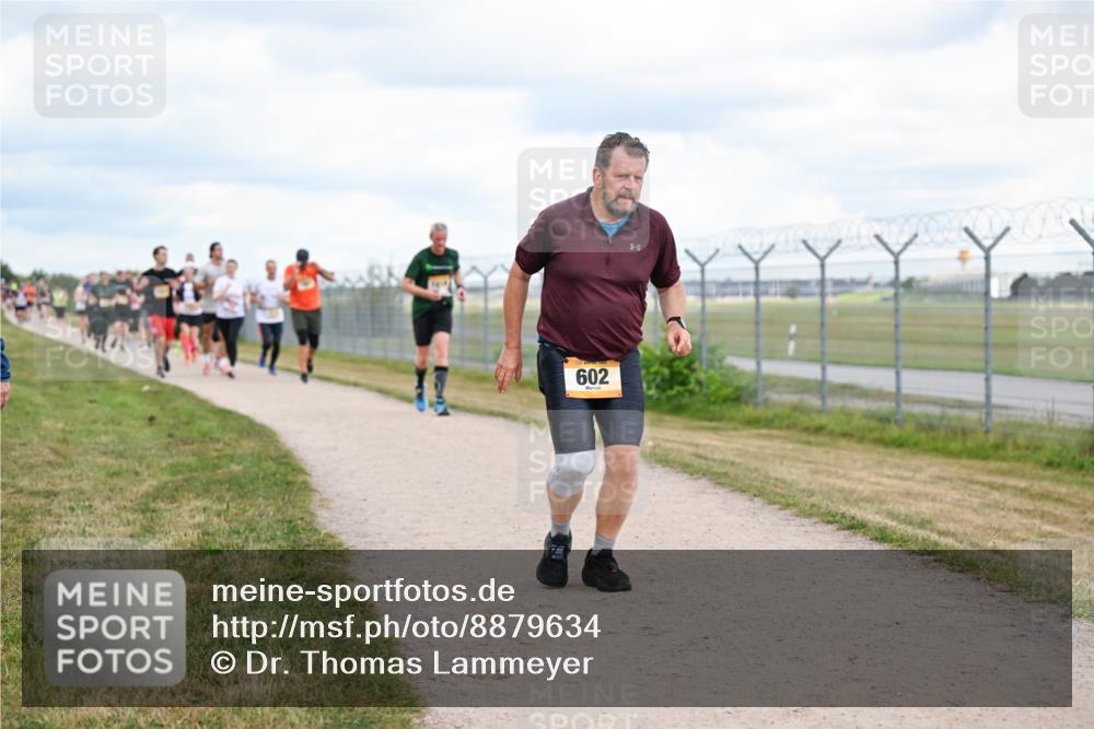 14.09.2025 - Airport Race Dr. Thomas Lammeyer http://msf.ph/oto/8879634 14.09.2025 12:29:08 Laufen 602 meine-sportfotos.de