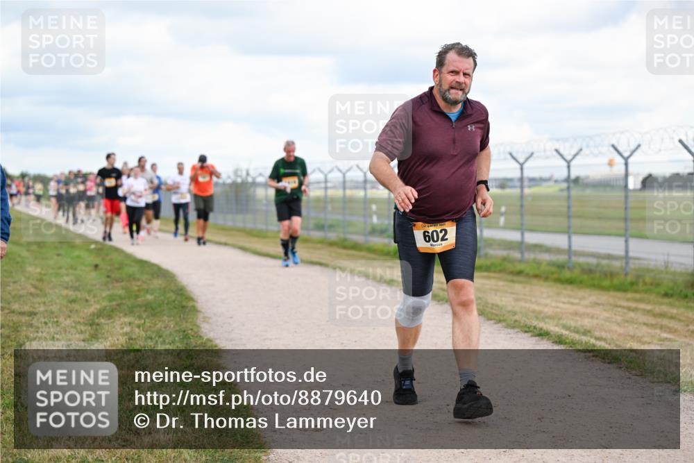 14.09.2025 - Airport Race Dr. Thomas Lammeyer http://msf.ph/oto/8879640 14.09.2025 12:29:09 Laufen 602 meine-sportfotos.de
