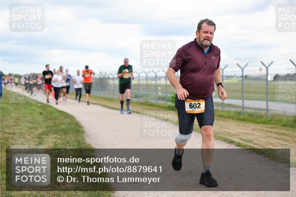 14.09.2025 - Airport Race Dr. Thomas Lammeyer http://msf.ph/oto/8879641 14.09.2025 12:29:09 Laufen 602 meine-sportfotos.de