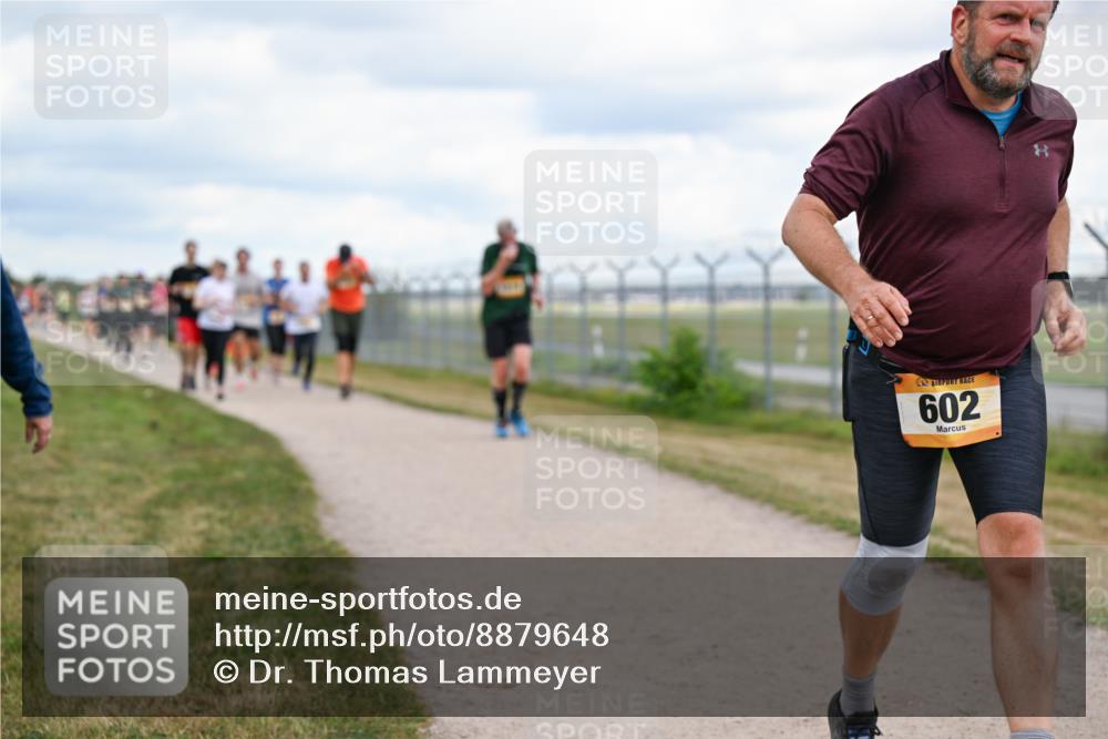 14.09.2025 - Airport Race Dr. Thomas Lammeyer http://msf.ph/oto/8879648 14.09.2025 12:29:09 Laufen 602 meine-sportfotos.de