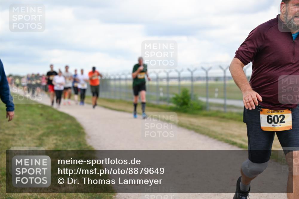 14.09.2025 - Airport Race Dr. Thomas Lammeyer http://msf.ph/oto/8879649 14.09.2025 12:29:09 Laufen 602 meine-sportfotos.de